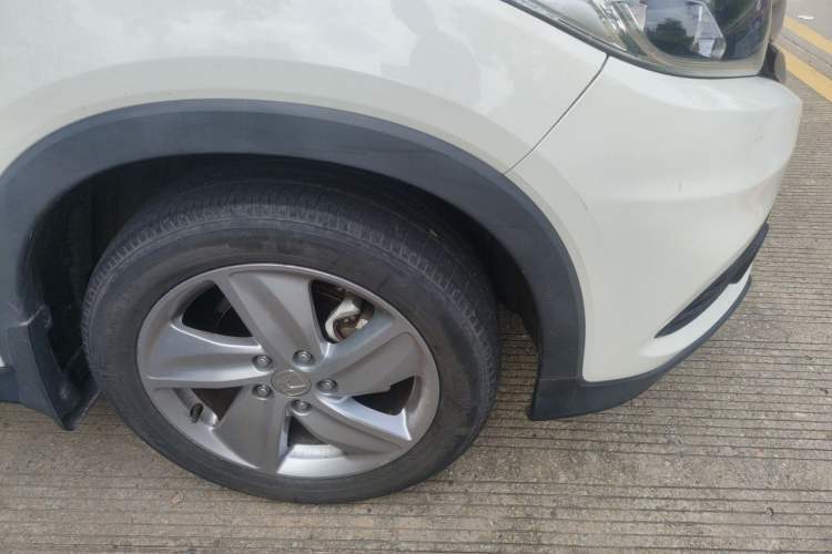 Used Honda Vezel 2022 1.5L CVT Elite Smart Edition Right Front Wheel Hub