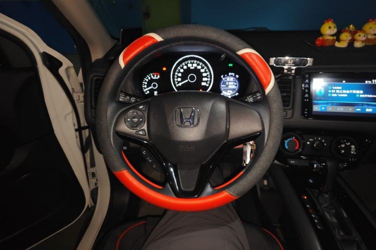 Used Honda Vezel 2022 1.5L CVT Elite Smart Edition Steering Wheel
