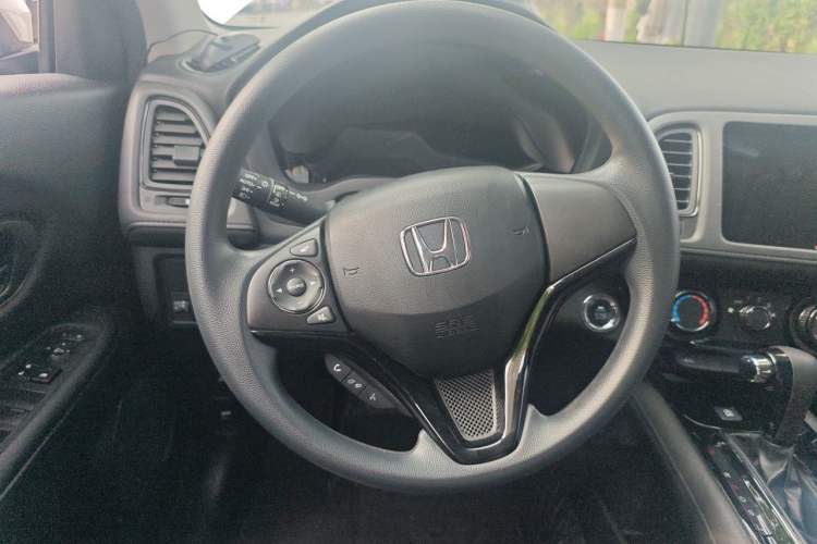 Used Honda Vezel 2022 1.5L CVT Elite Smart Edition Steering Wheel