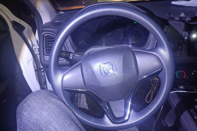 Used Honda Vezel 2022 1.5L CVT Elite Smart Edition Steering Wheel