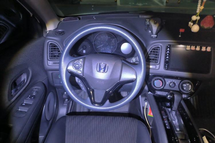 Used Honda Vezel 2022 1.5L CVT Phantom Night Pioneer Edition Steering Wheel