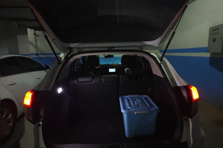 Used Honda Vezel 2022 1.5L CVT Elite Smart Edition Trunk