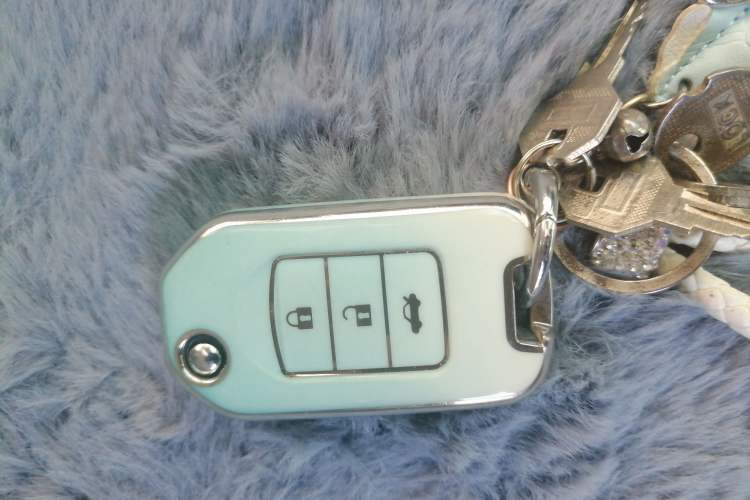Used Honda Vezel 2022 1.5L CVT Elite Smart Edition Vehicle Key