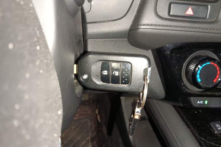 Used Honda Vezel 2022 1.5L CVT Phantom Night Pioneer Edition Vehicle Key