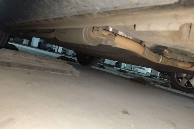 Used Honda Vezel 2023 1.5L CVT Elite Edition Chassis Front Right