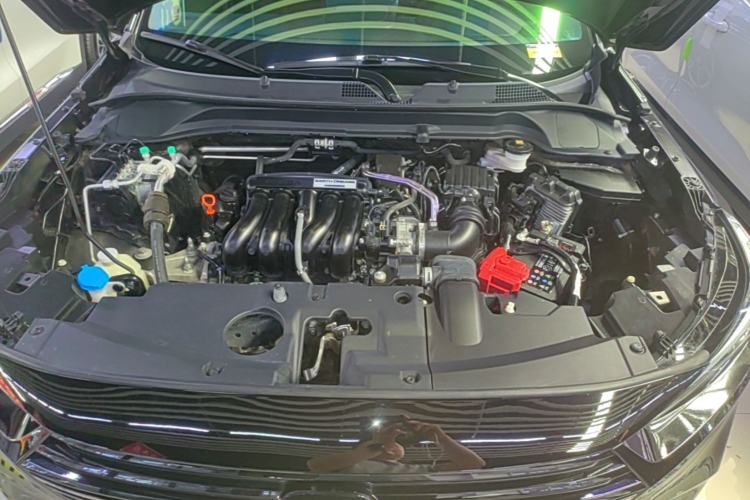 Used Honda Vezel 2023 1.5L CVT Tech Edition Engine Bay
