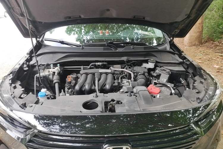 Used Honda Vezel 2023 1.5L CVT Tech Edition Engine Bay