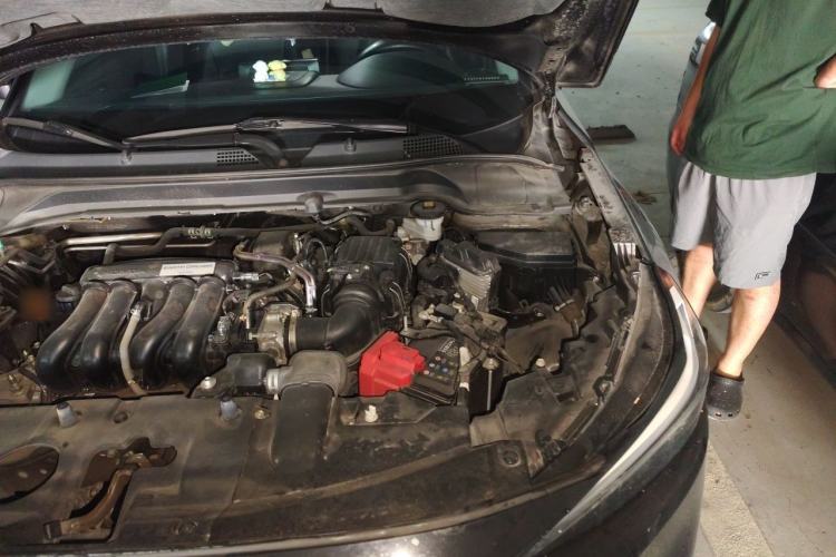 Used Honda Vezel 2023 1.5L CVT Elite Edition Engine Bay Left
