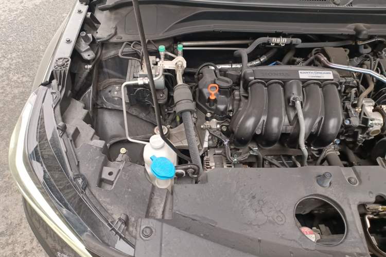 Used Honda Vezel 2023 1.5L CVT Pioneer Edition Engine Bay Right