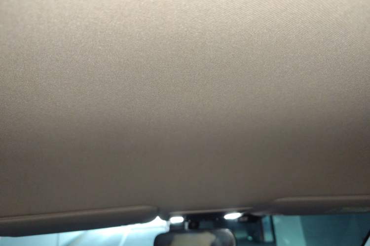 Used Honda Vezel 2023 1.5L CVT Elite Edition Headliner