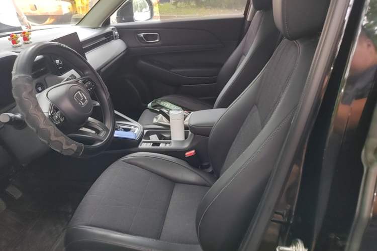 Used Honda Vezel 2023 1.5L CVT Tech Edition Left Front Seat