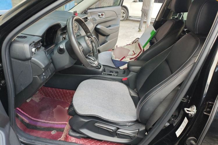 Used Honda Vezel 2023 1.5L CVT Pioneer Edition Left Front Seat