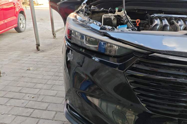 Used Honda Vezel 2023 1.5L CVT Pioneer Edition Right Front Headlight