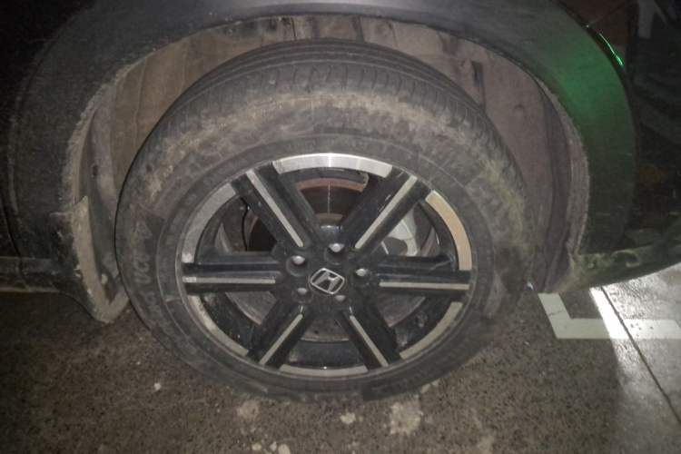 Used Honda Vezel 2023 1.5L CVT Elite Edition Right Front Wheel Hub