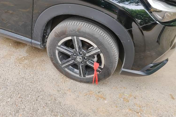 Used Honda Vezel 2023 1.5L CVT Tech Edition Right Front Wheel Hub