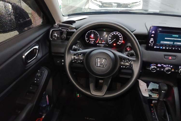 Used Honda Vezel 2023 1.5L CVT Tech Edition Steering Wheel