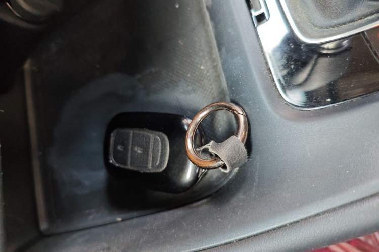 Used Honda Vezel 2023 1.5L CVT Pioneer Edition Vehicle Key