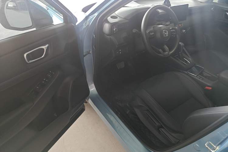 Used Honda Vezel 2023 1.5L CVT Tech Edition Driver Seat