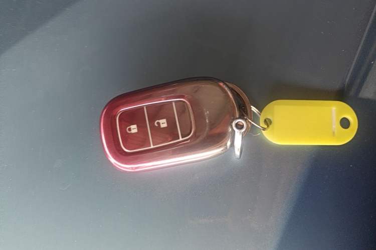 Used Honda Vezel 2023 1.5L CVT Tech Edition Vehicle Key