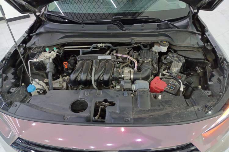 Used Honda Vezel 2023 1.5L CVT Tech Edition Engine Bay