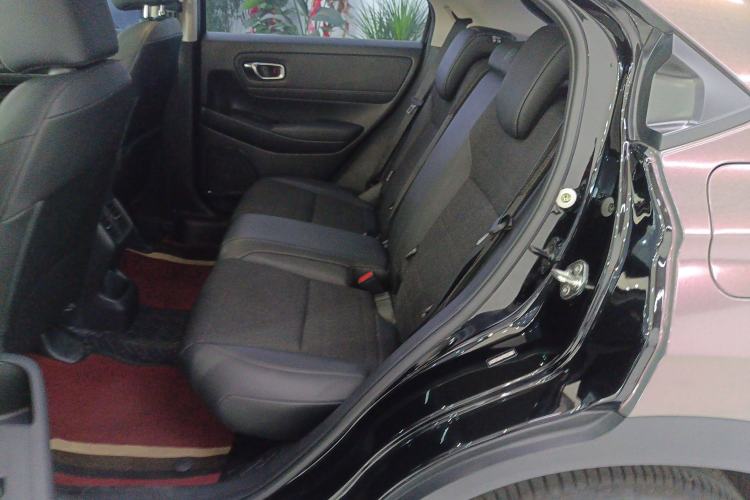 Used Honda Vezel 2023 1.5L CVT Tech Edition Interior 4