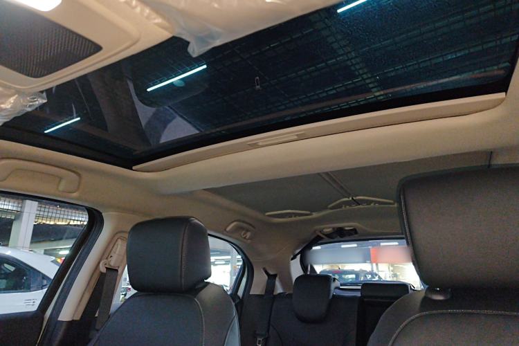 Used Honda Vezel 2023 1.5L CVT Luxury Edition Headliner