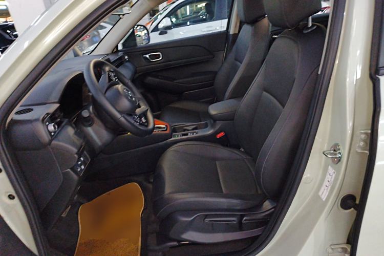 Used Honda Vezel 2023 1.5L CVT Luxury Edition Left Front Seat