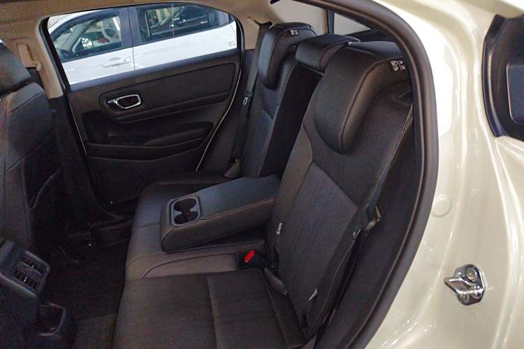 Used Honda Vezel 2023 1.5L CVT Luxury Edition Left Rear Seat