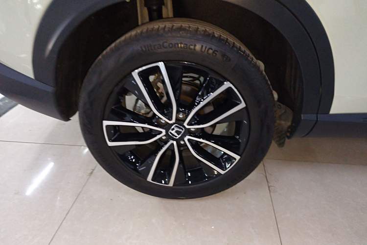 Used Honda Vezel 2023 1.5L CVT Luxury Edition Right Rear Wheel Hub