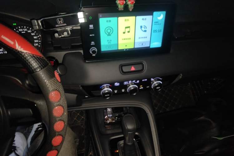 Used Honda Vezel 2023 1.5L CVT Elite Edition Audio And AC Panel