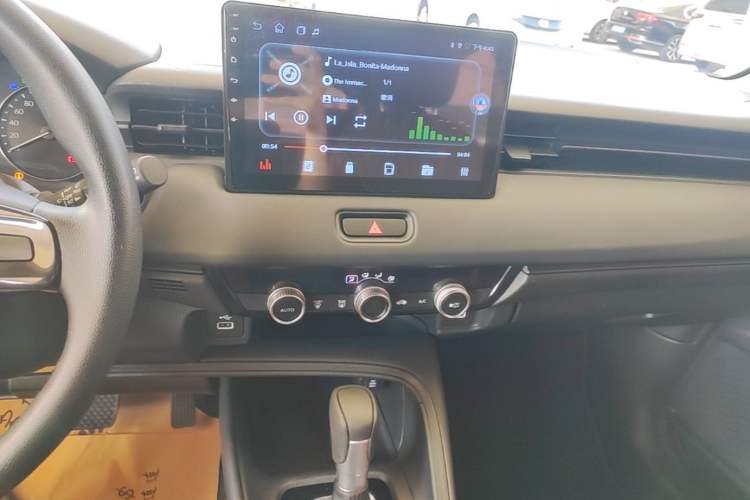 Used Honda Vezel 2023 1.5L CVT Elite Edition Audio And AC Panel