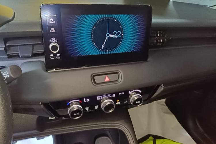Used Honda Vezel 2023 1.5L CVT Tech Edition Audio And AC Panel