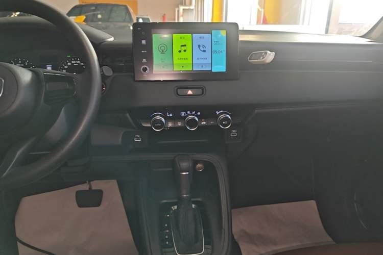 Used Honda Vezel 2023 1.5L CVT Elite Edition Audio And AC Panel