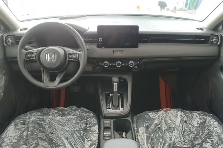Used Honda Vezel 2023 1.5L CVT Tech Edition Center Console