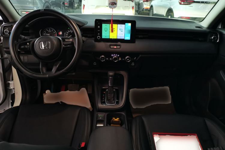 Used Honda Vezel 2023 1.5L CVT Elite Edition Center Console