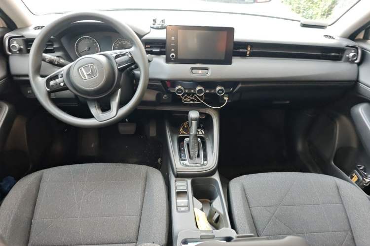Used Honda Vezel 2023 1.5L CVT Elite Edition Center Console