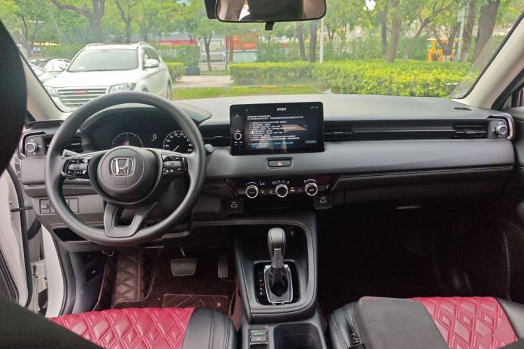 Used Honda Vezel 2023 1.5L CVT Tech Edition Center Console