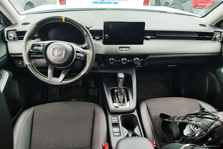 Used Honda Vezel 2023 1.5L CVT Pioneer Edition Center Console