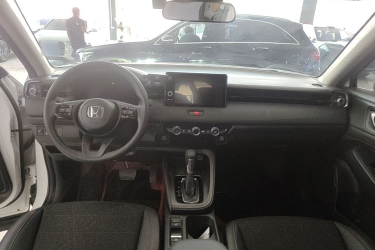 Used Honda Vezel 2023 1.5L CVT Tech Edition Center Console
