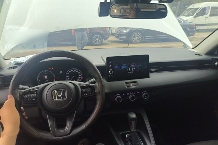 Used Honda Vezel 2023 1.5L CVT Tech Edition Center Console