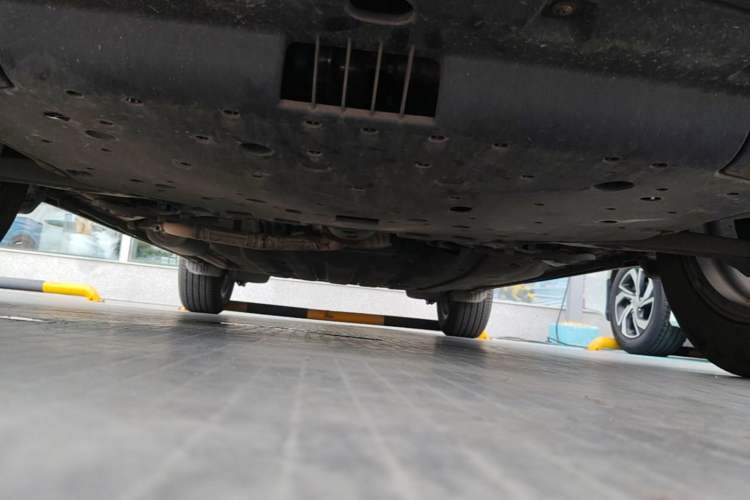 Used Honda Vezel 2023 1.5L CVT Elite Edition Chassis Front