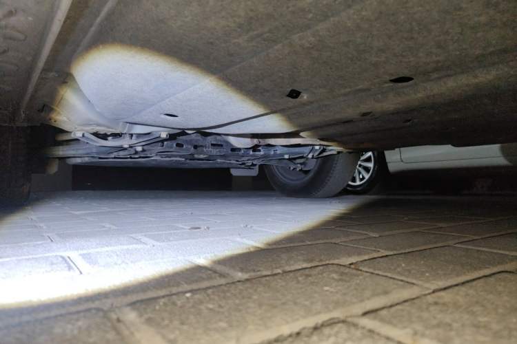 Used Honda Vezel 2023 1.5L CVT Elite Edition Chassis Front Left