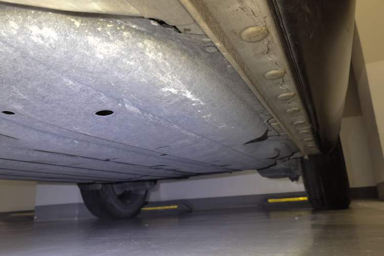 Used Honda Vezel 2023 1.5L CVT Pioneer Edition Chassis Front Left