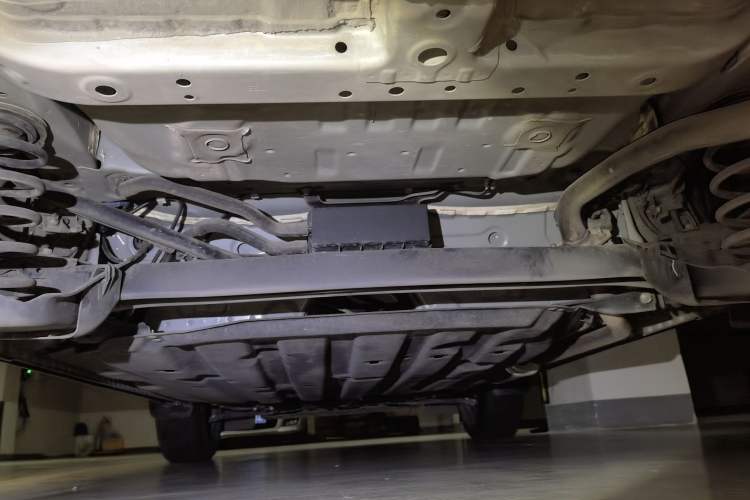 Used Honda Vezel 2023 1.5L CVT Pioneer Edition Chassis Rear