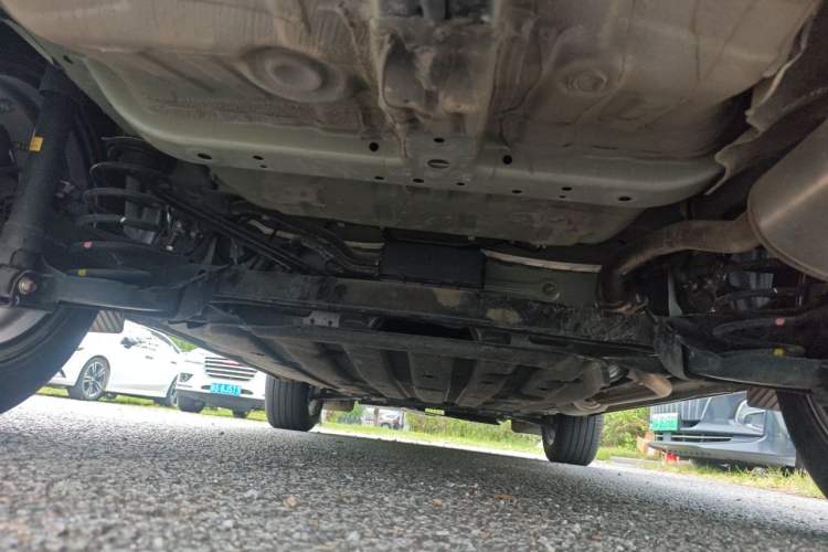 Used Honda Vezel 2023 1.5L CVT Tech Edition Chassis Rear