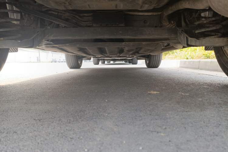 Used Honda Vezel 2023 1.5L CVT Elite Edition Chassis Rear