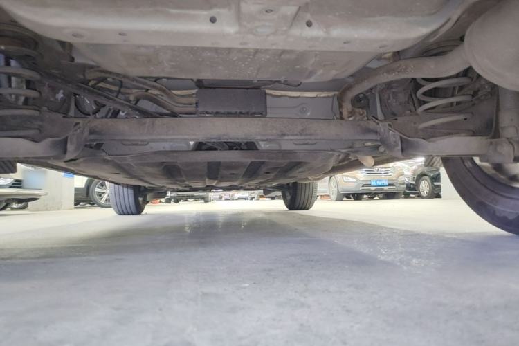 Used Honda Vezel 2023 1.5L CVT Elite Edition Chassis Rear