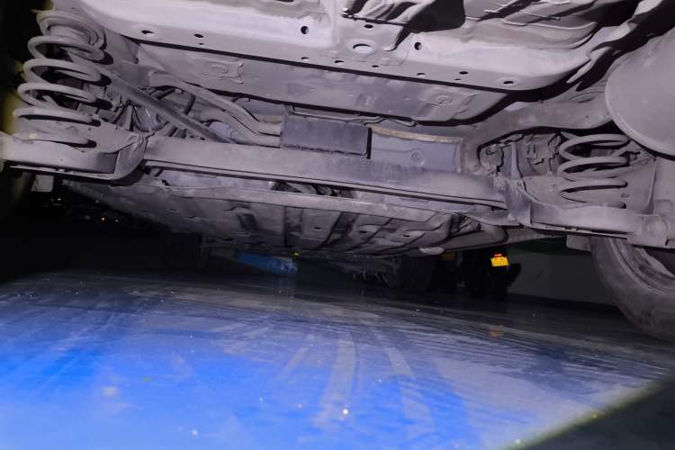 Used Honda Vezel 2023 1.5L CVT Tech Edition Chassis Rear