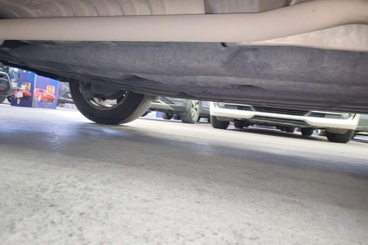 Used Honda Vezel 2023 1.5L CVT Elite Edition Chassis Rear Right