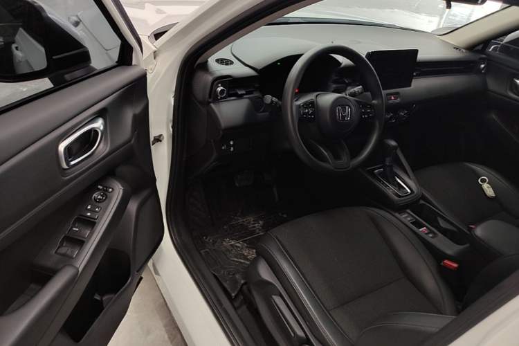 Used Honda Vezel 2023 1.5L CVT Tech Edition Driver Seat